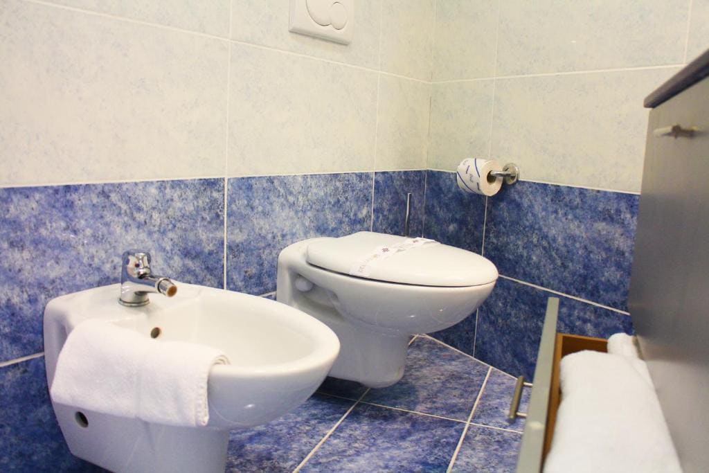 Double or Twin Room room - Image 1