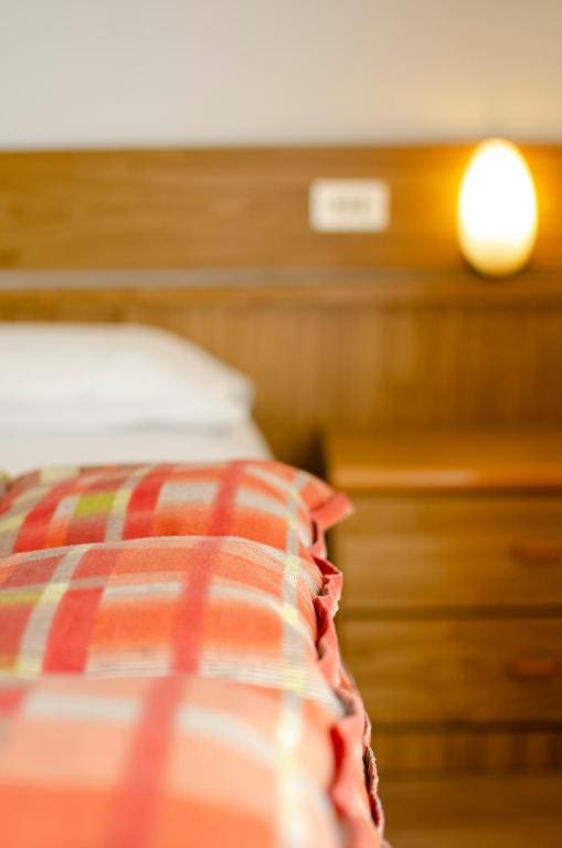 Comfort Triple Room room - Image 2