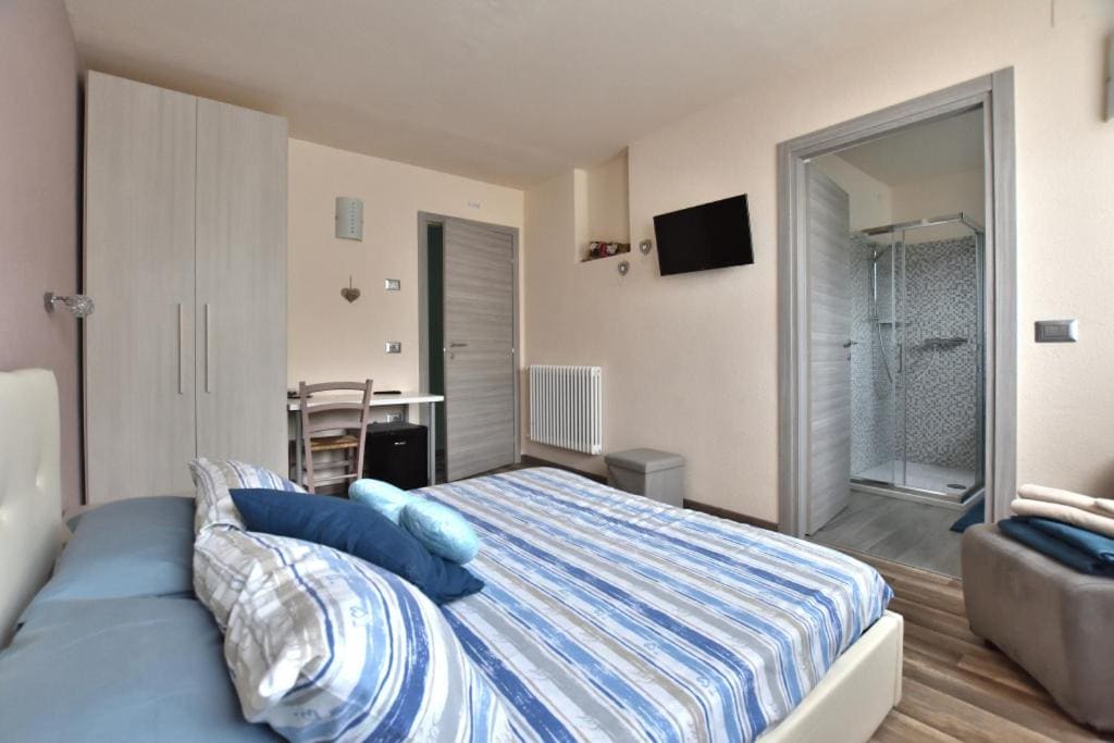 Double Room room - Image 2