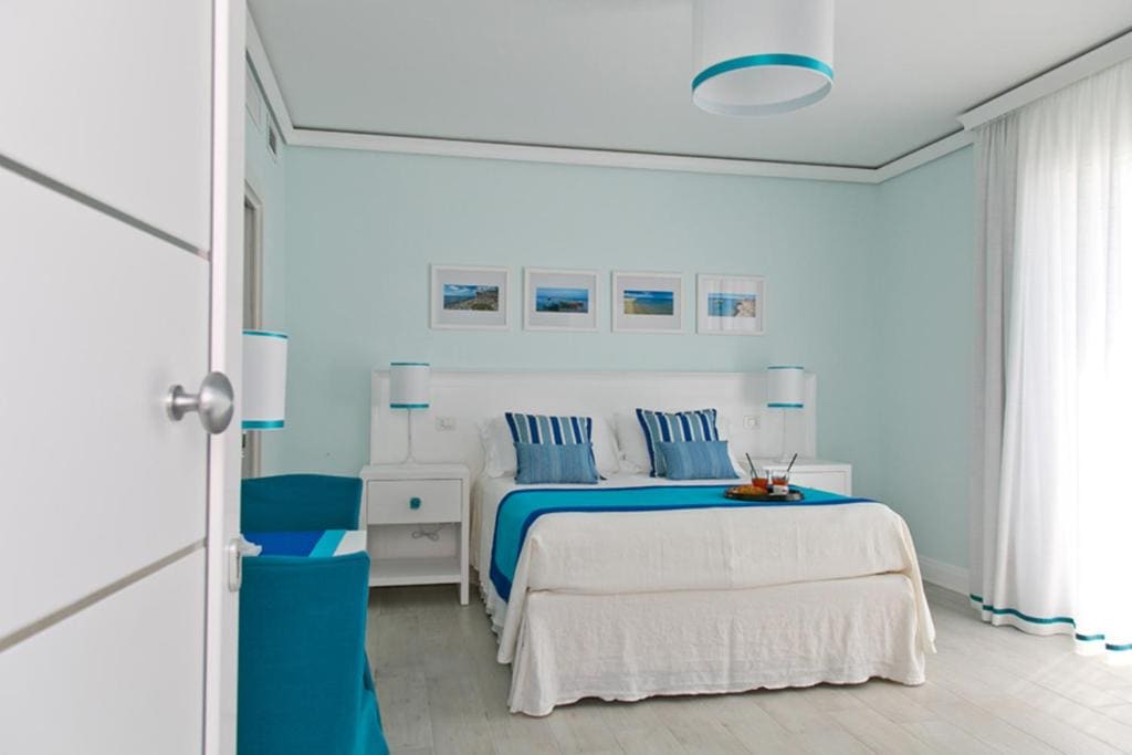 Double Room with Balcony room - Image 1