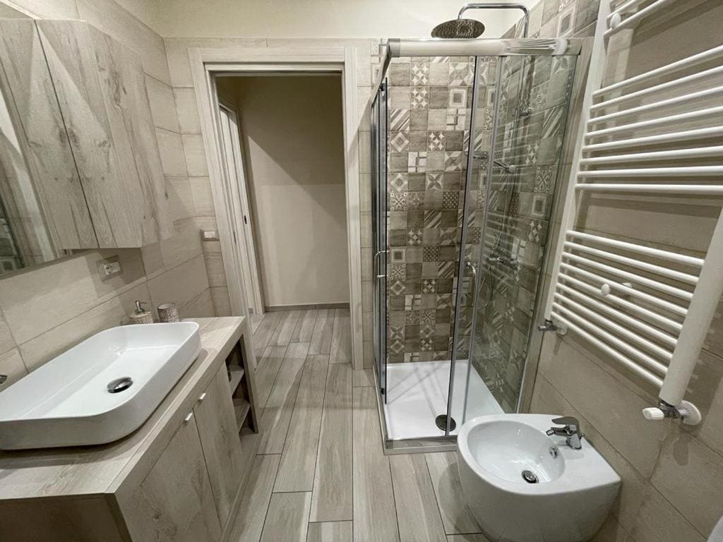 Double Room with Private Bathroom room - Image 1