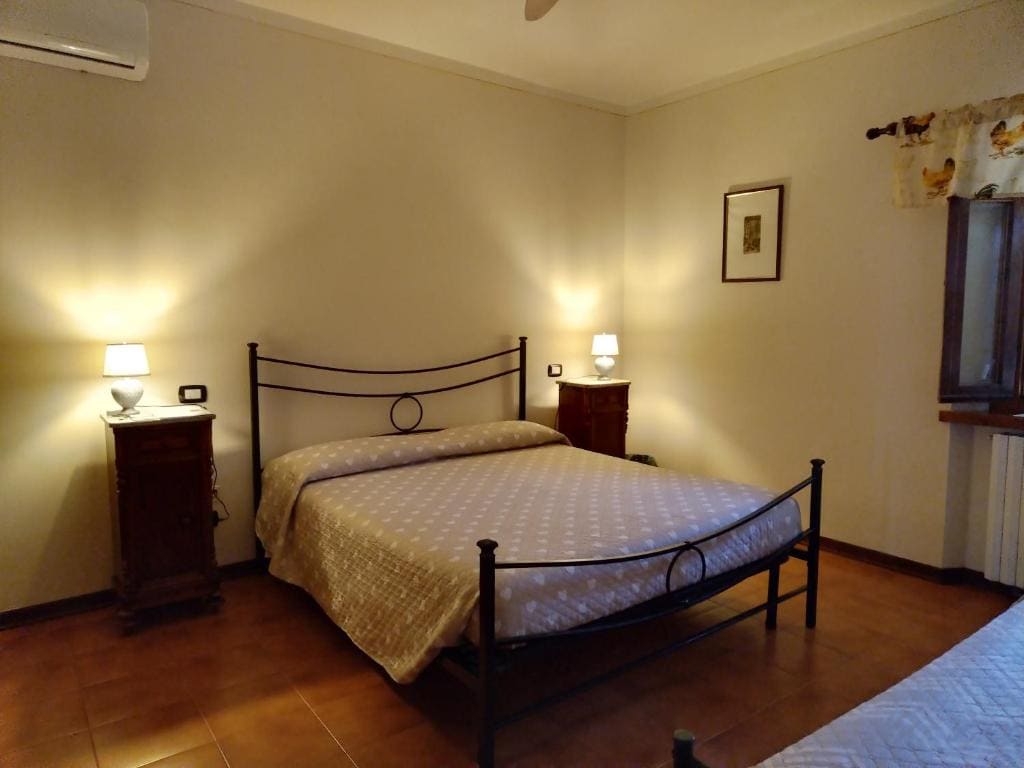 Triple Room with Private External Bathroom room - Image 1