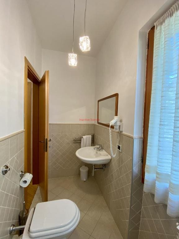 Deluxe Double Room with Garden View room - Image 3