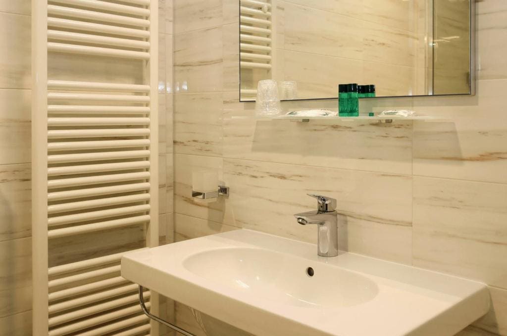 Double Room room - Image 3