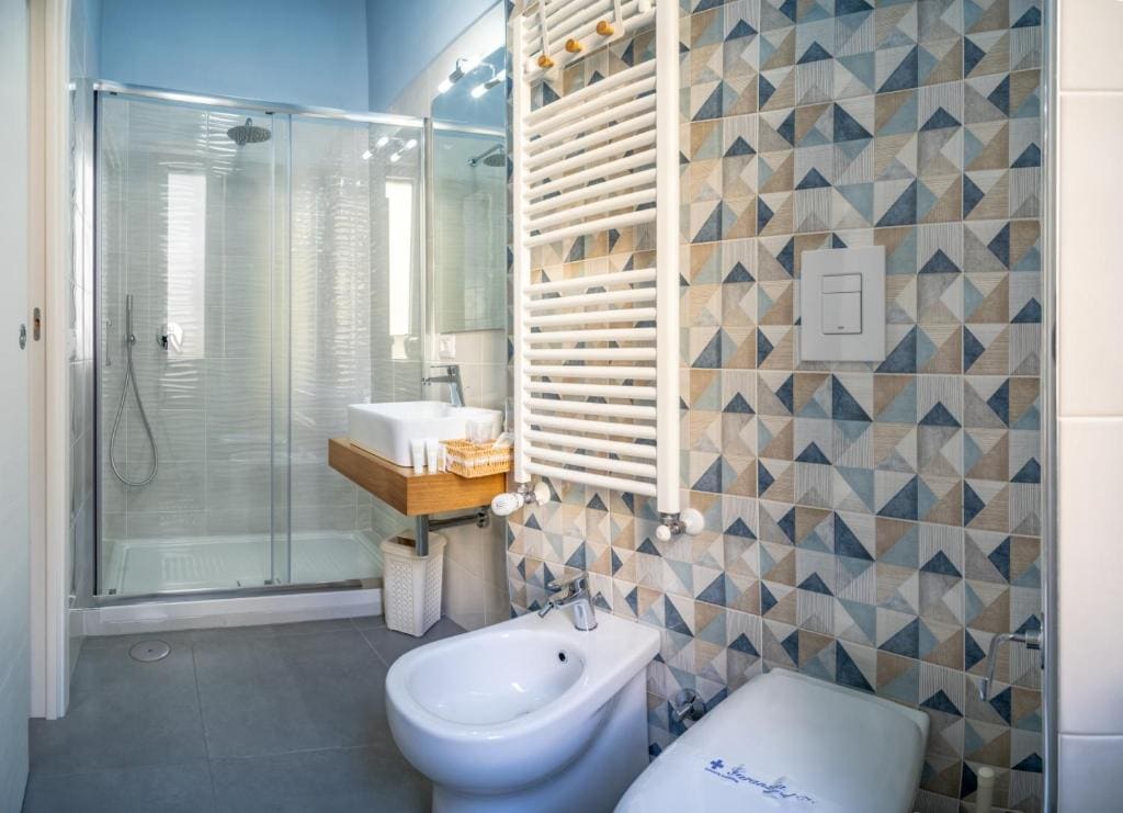 Double Room with Extra Bed room - Image 1