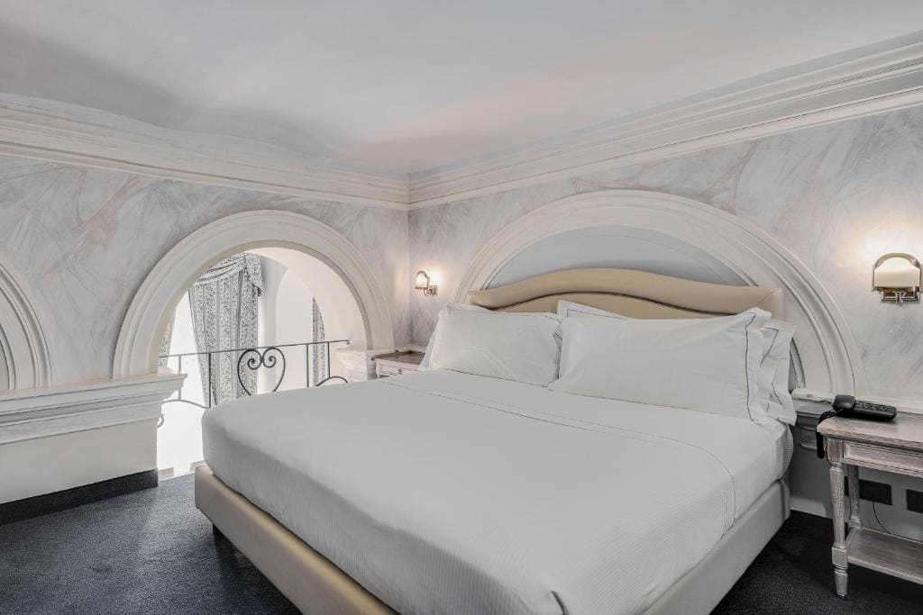 Duplex Junior Suite room - Image 2