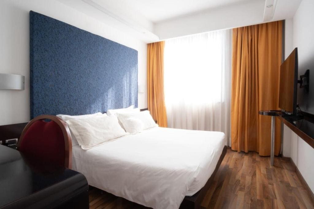 Superior Double Room room - Image 1