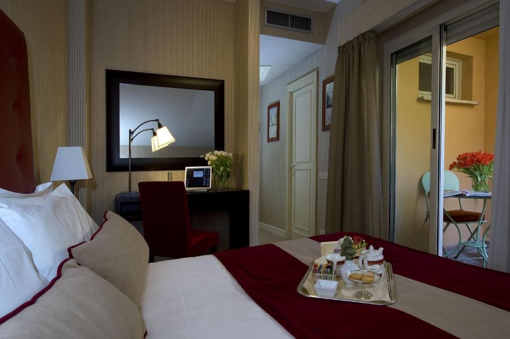 Superior Single Room room - Image 2
