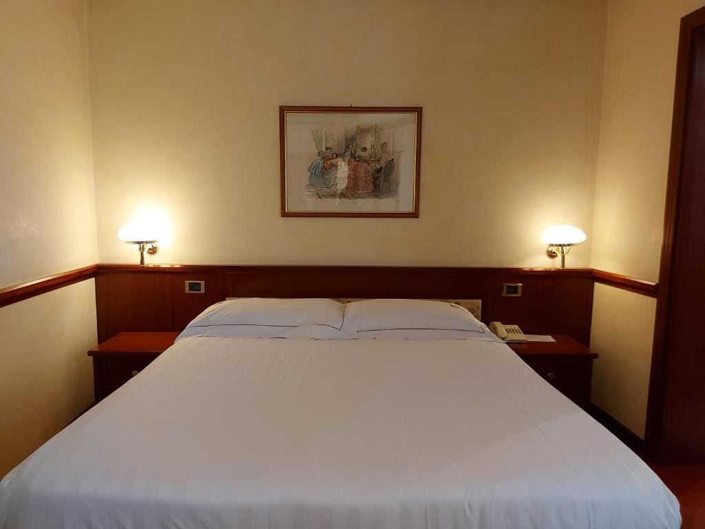 Superior Double Room room - Image 1
