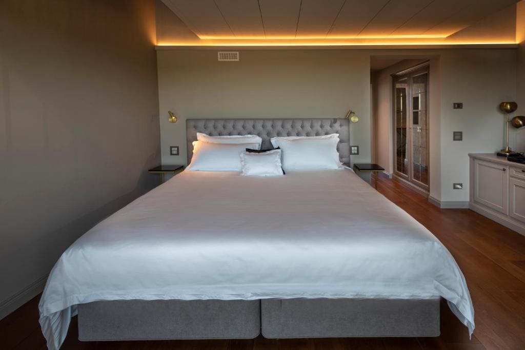 Suite room - Image 3