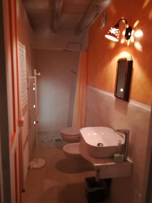 Triple Room with Balcony room - Image 1