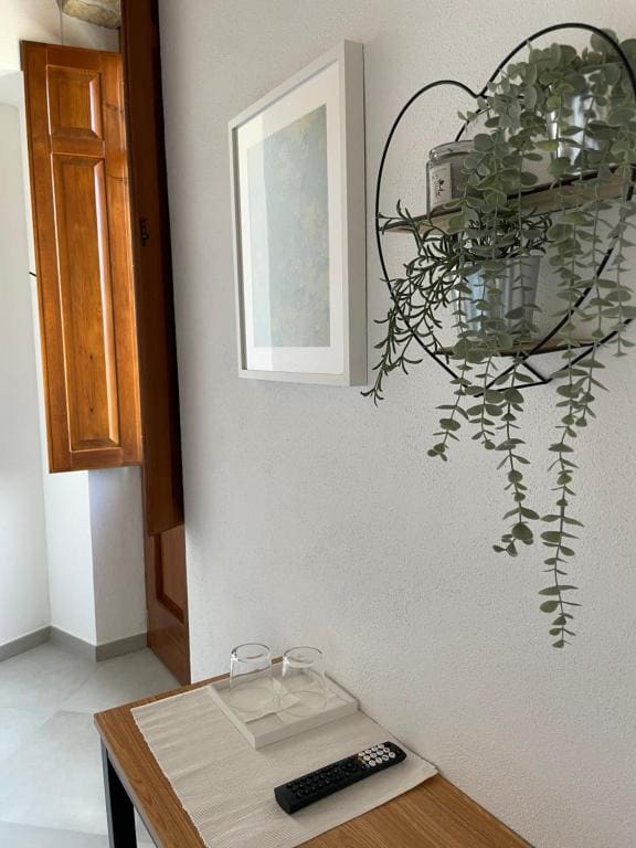 Double Room with Balcony room - Image 1