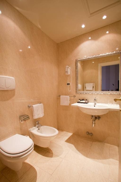 Comfy room - Image 2
