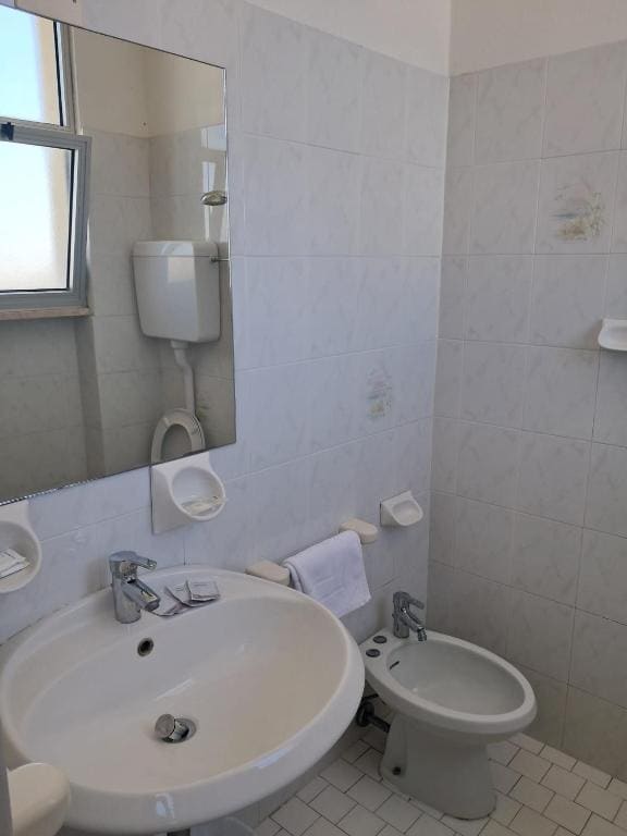 Budget Double Room room - Image 1