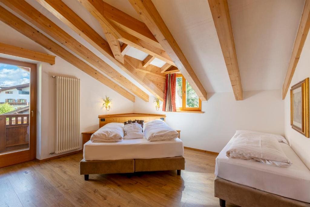 Classic Triple Room room - Image 3