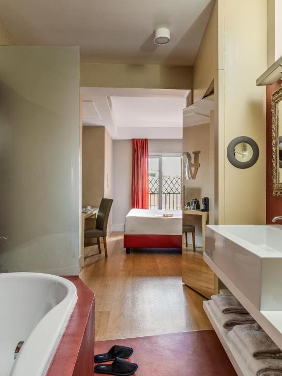 Double or Twin Room with Terrace room - Image 3
