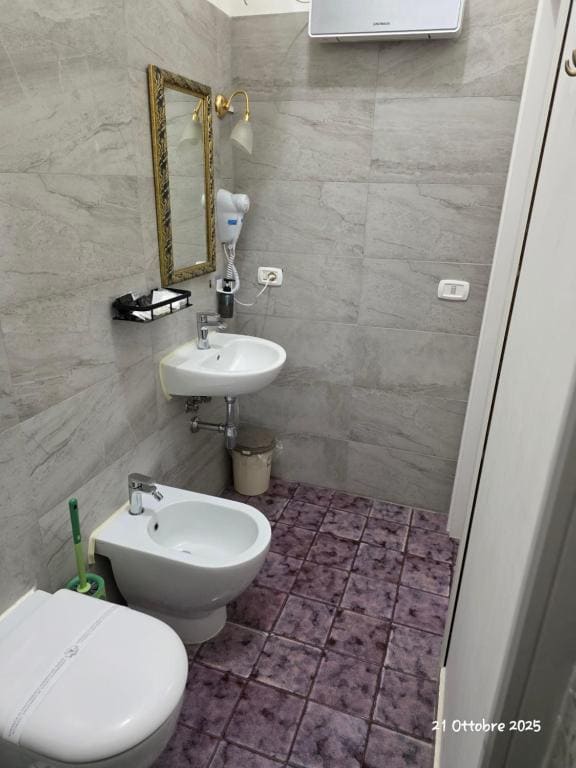 Double Room with Terrace room - Image 3