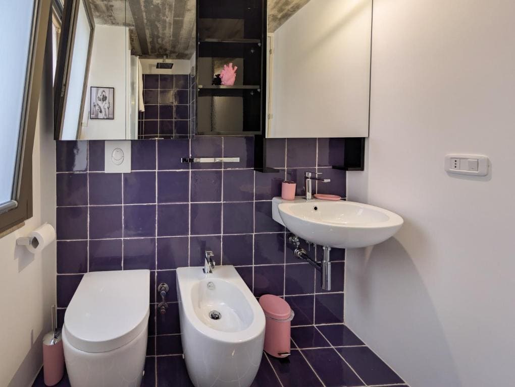 Double Room with Private Bathroom room - Image 3