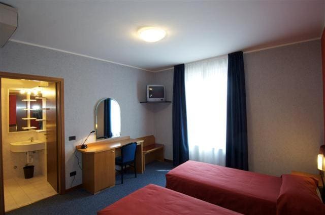 Comfort Double or Twin Room room - Image 1