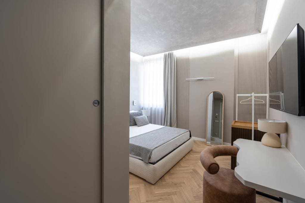 Queen Room room - Image 2