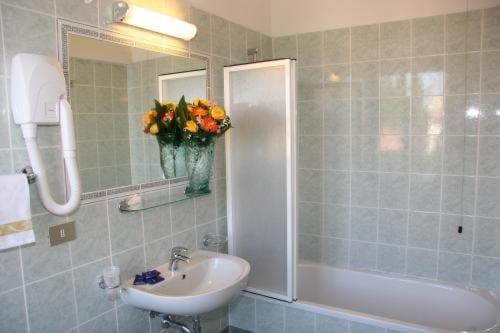 Triple Room room - Image 3