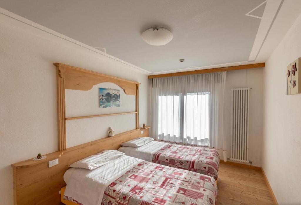 Family Junior Suite room - Image 3