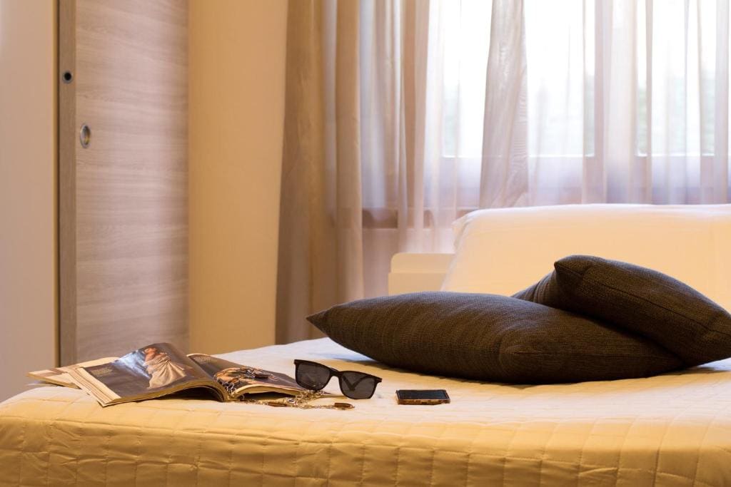 Deluxe Single Room room - Image 3