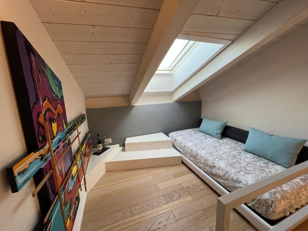 Deluxe Suite room - Image 2