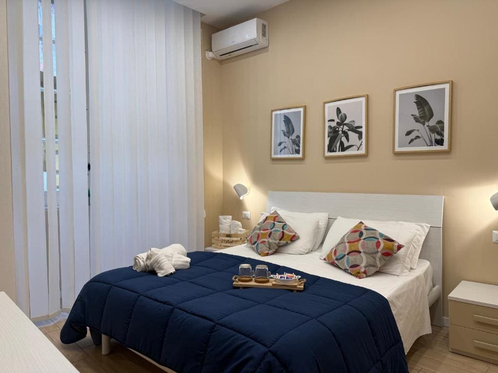 Deluxe Room room - Image 2