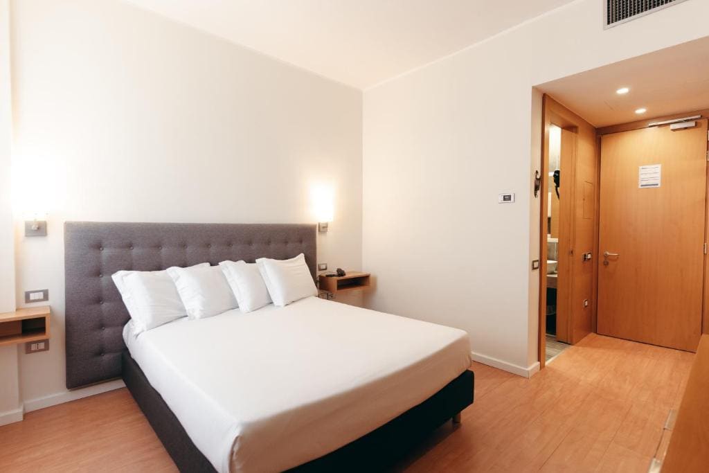 Double Room room - Image 3