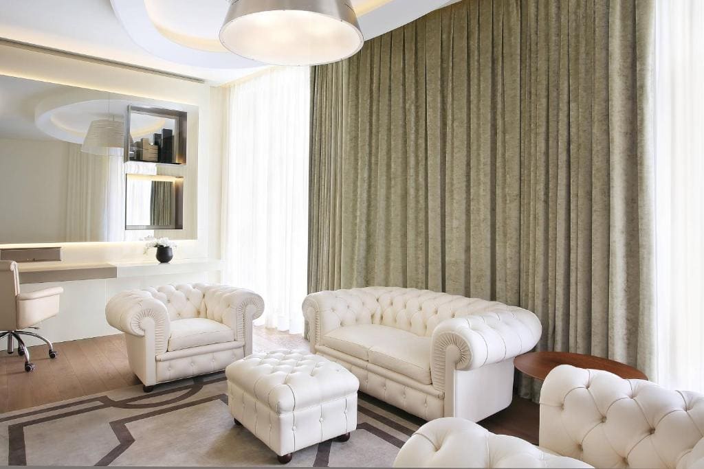 Signature Suite room - Image 1