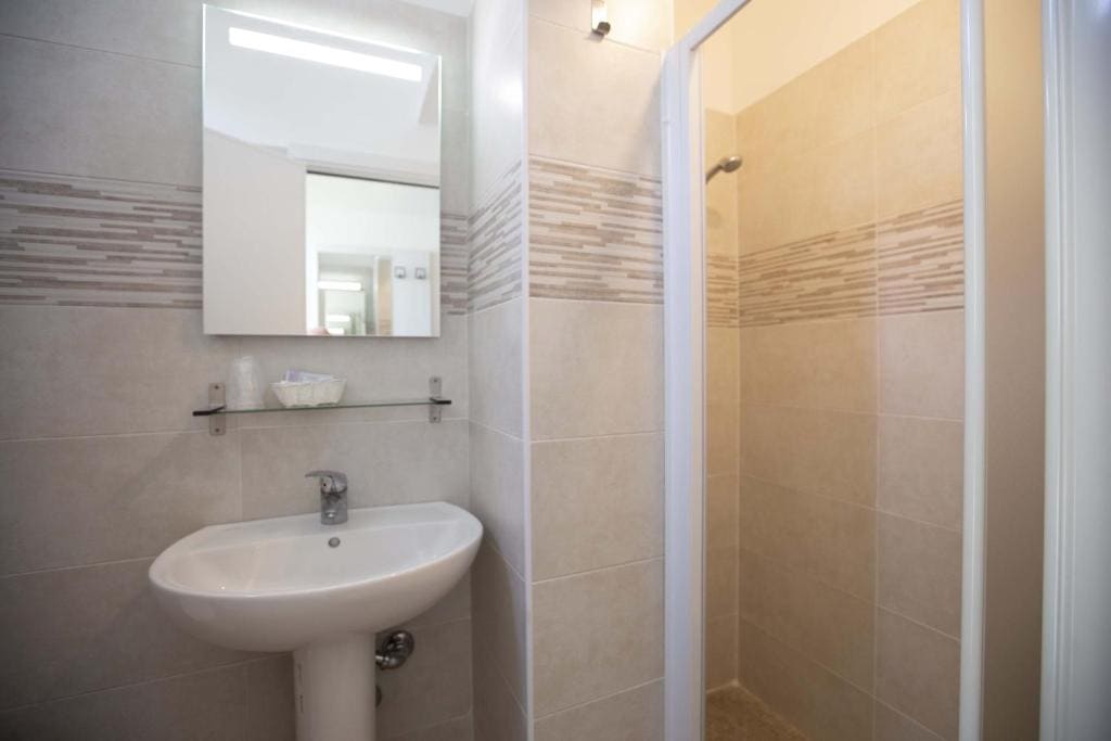 Standard Single Room room - Image 1