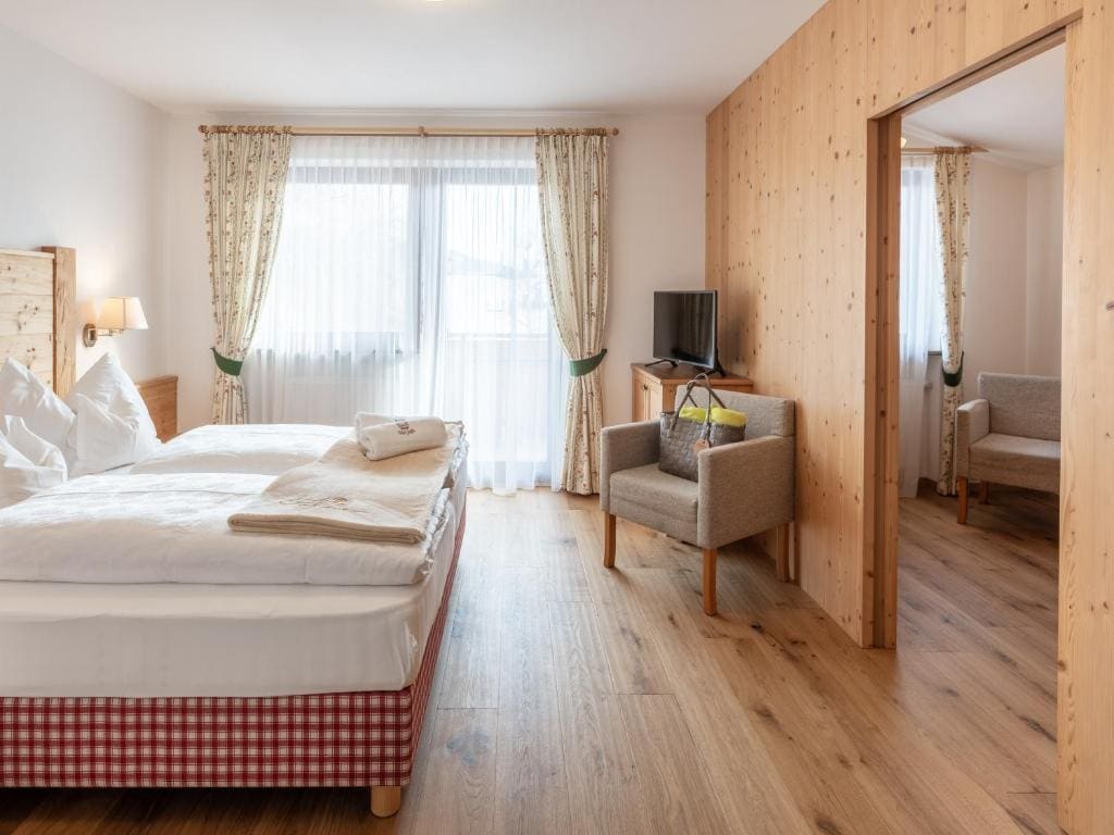 Suite room - Image 1