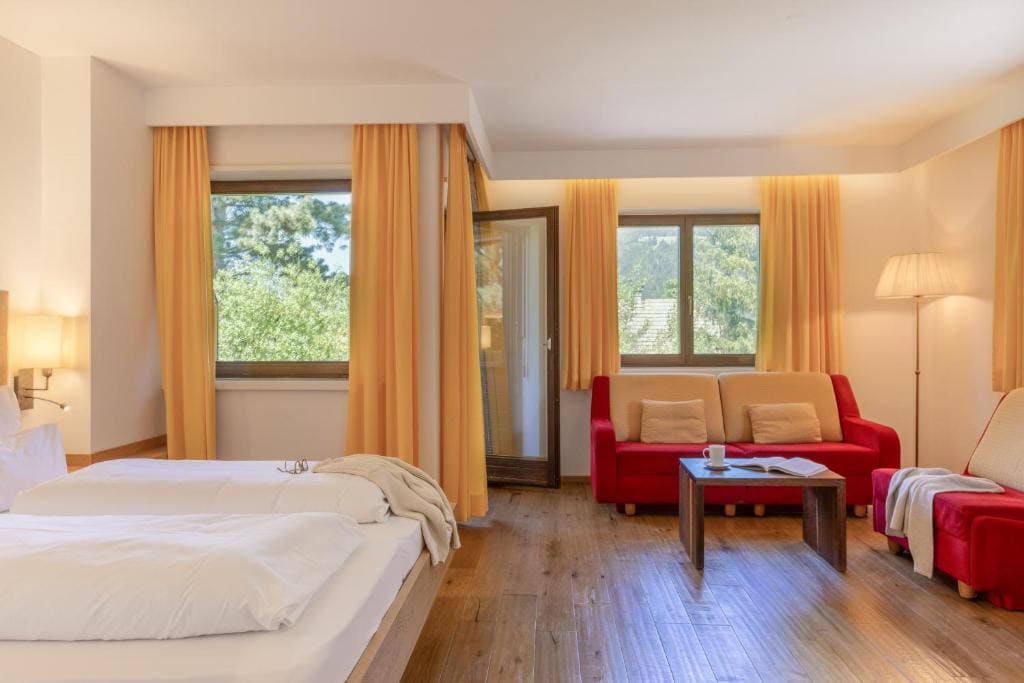 Suite room - Image 3
