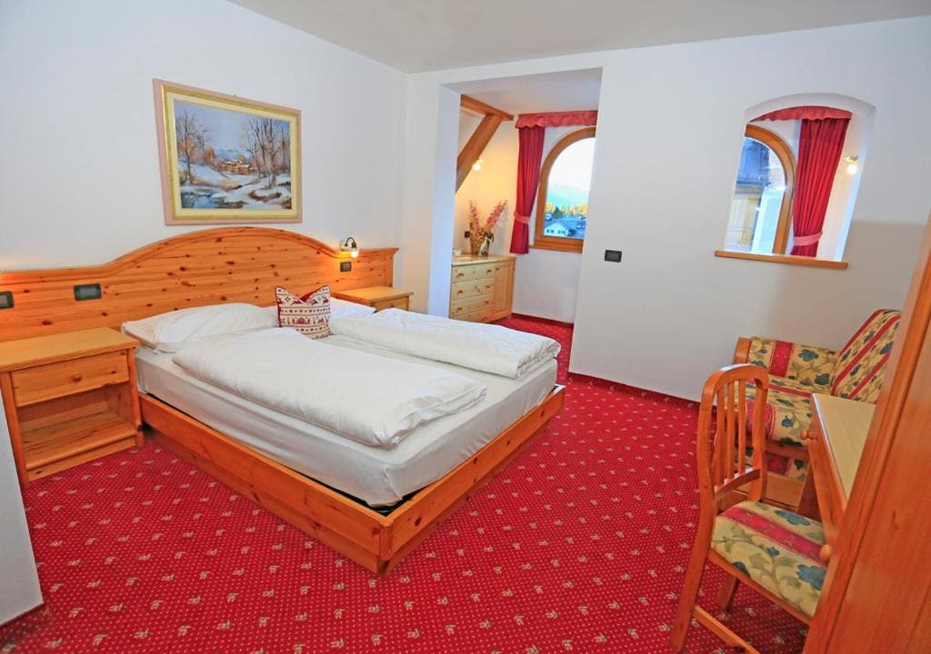 Comfort Triple Room room - Image 2