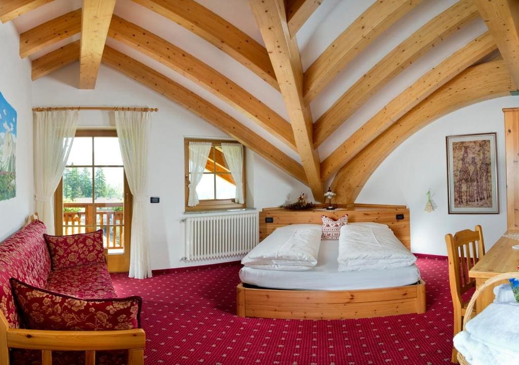 Comfort Triple Room room - Image 3