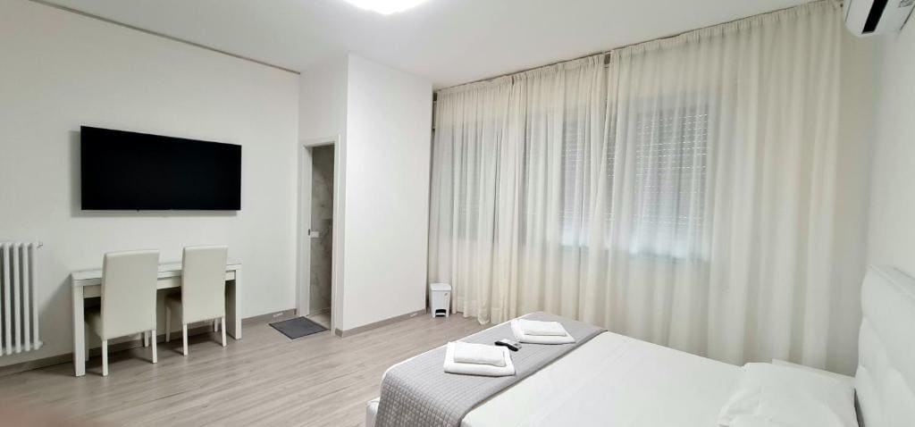 Double Room room - Image 2