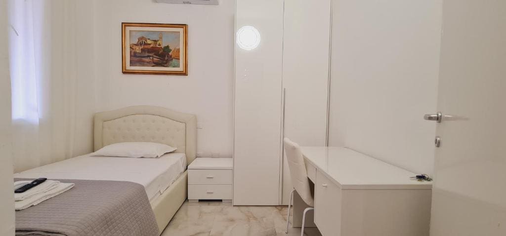 Single Room room - Image 3