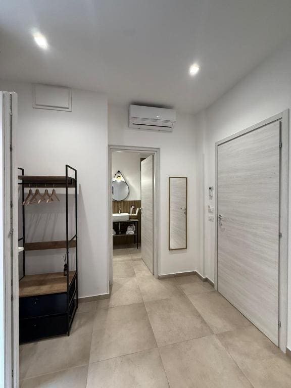 Double Room with Terrace room - Image 3
