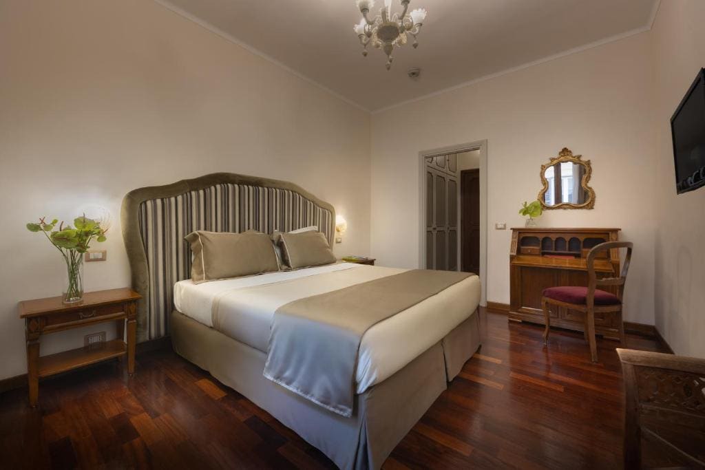 Classic Double or Twin Room room - Image 2
