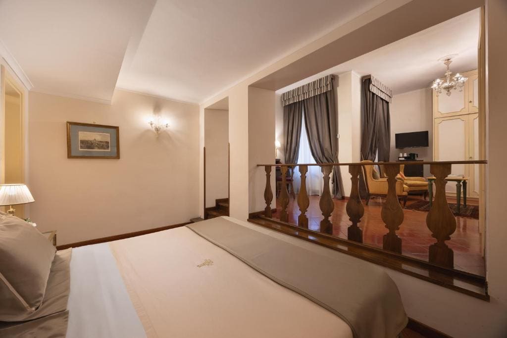 Family Room room - Image 2