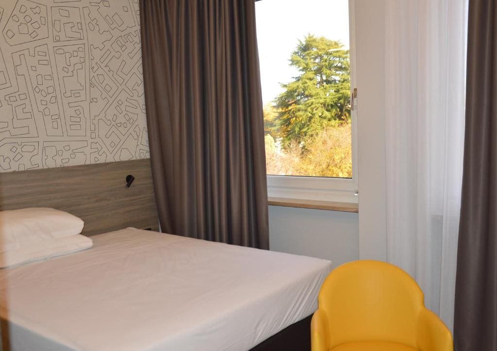 Standard Single Room room - Image 1