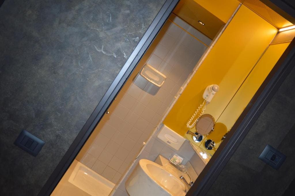 Standard Single Room room - Image 2
