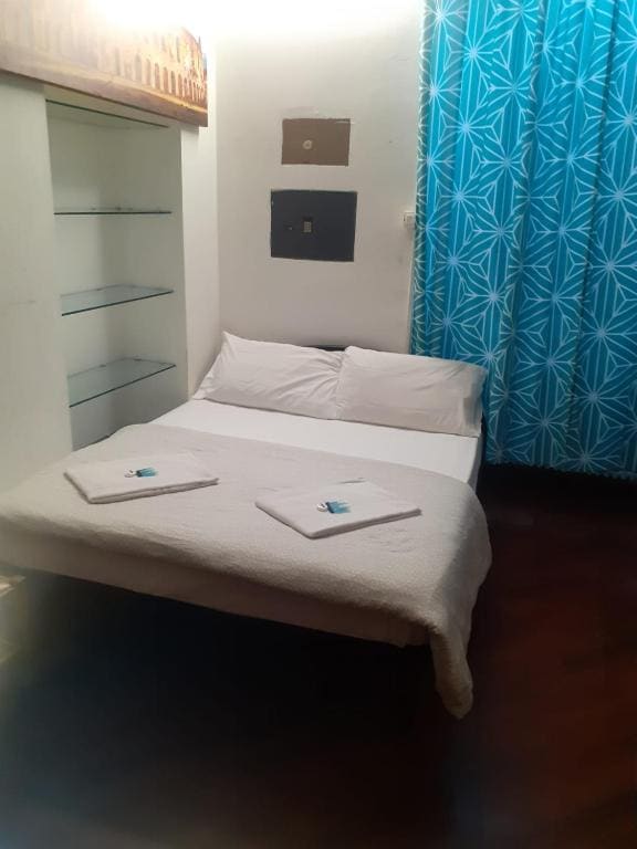 Triple Room with Private Bathroom room - Image 2