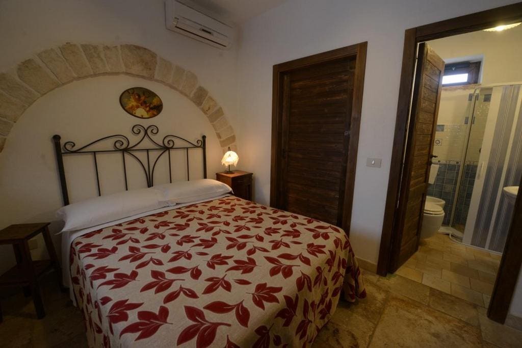 Double Room room - Image 2