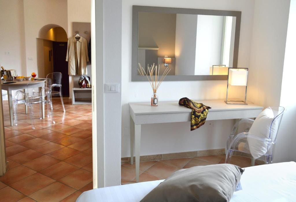 Suite room - Image 1
