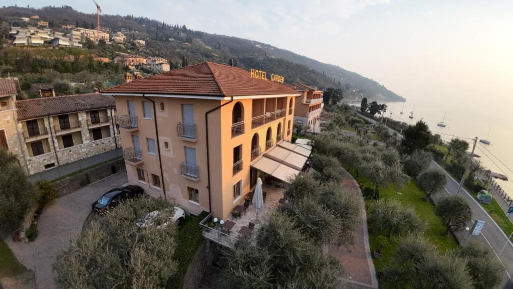 Double Room with Balcony - Depandance room - Image 2