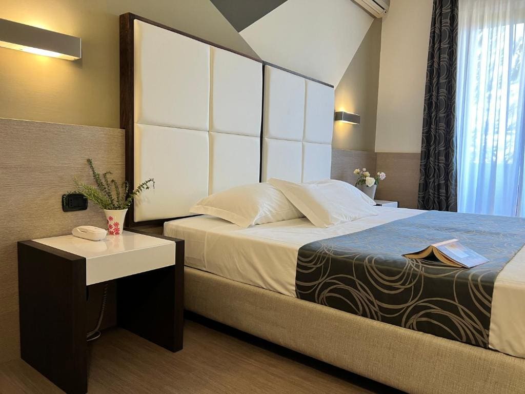 Business Double Room room - Image 1
