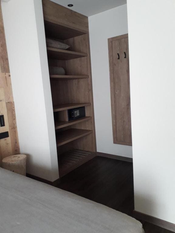 Junior Suite with Balcony room - Image 1