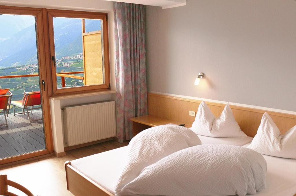 Double Room with Terrace room - Image 1